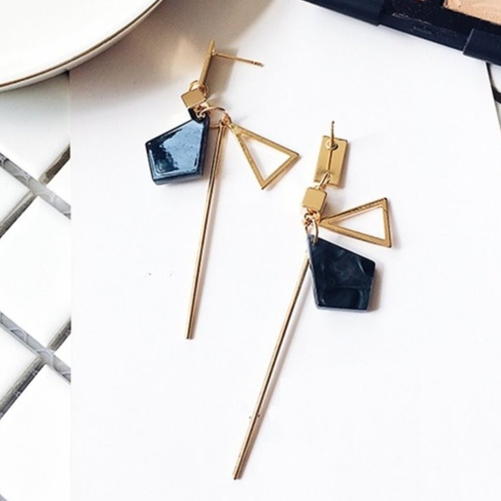 Stacked Geometric Dangle Earrings - Picture 3 of 5